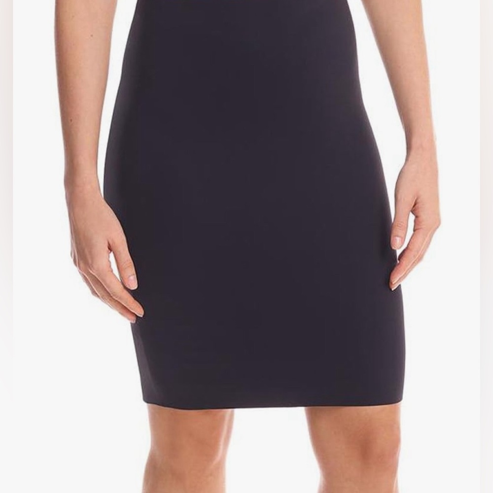 Bonded Perfect Pencil Skirt -  (Black, Medium)